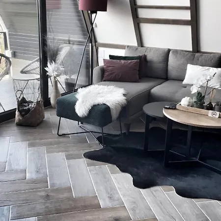 Luxury Τζαχορίνα